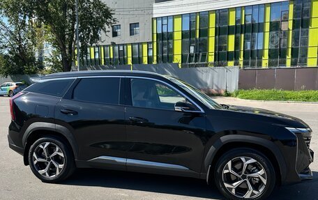 Geely Atlas, 2024 год, 2 400 000 рублей, 4 фотография