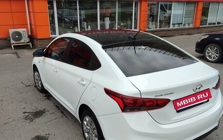 Hyundai Solaris II рестайлинг, 2017 год, 799 000 рублей, 3 фотография