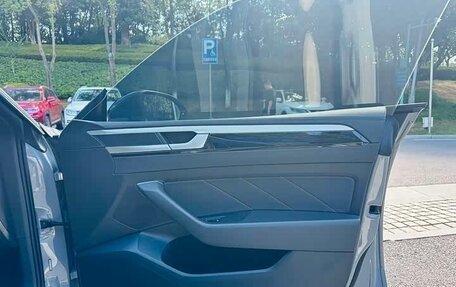 Volkswagen Passat CC, 2023 год, 2 450 000 рублей, 9 фотография