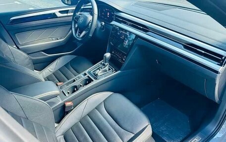 Volkswagen Passat CC, 2023 год, 2 450 000 рублей, 11 фотография