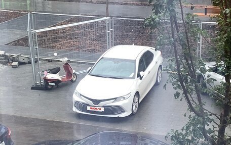 Toyota Camry, 2018 год, 3 200 000 рублей, 6 фотография