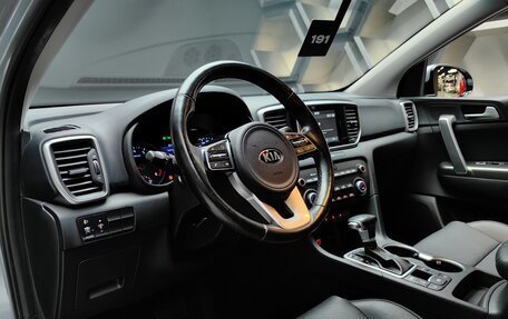 KIA Sportage IV рестайлинг, 2019 год, 2 400 000 рублей, 15 фотография
