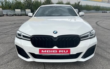 BMW 5 серия, 2021 год, 3 500 000 рублей, 11 фотография
