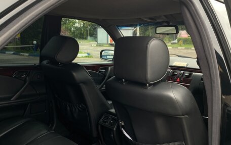 Mercedes-Benz E-Класс, 2000 год, 330 000 рублей, 9 фотография