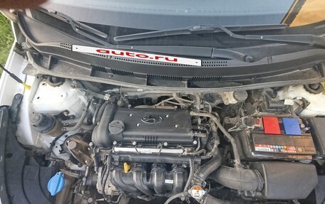 Hyundai Solaris II рестайлинг, 2014 год, 1 100 000 рублей, 5 фотография