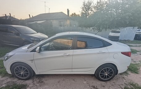 Hyundai Solaris II рестайлинг, 2014 год, 1 100 000 рублей, 9 фотография