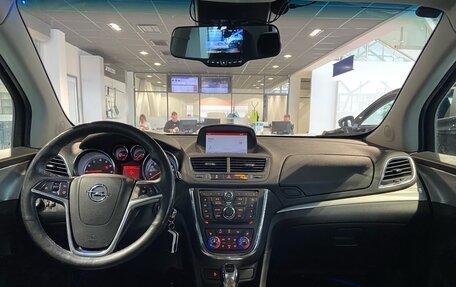 Opel Mokka I, 2014 год, 1 015 000 рублей, 27 фотография