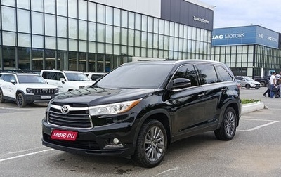 Toyota Highlander III, 2015 год, 2 698 000 рублей, 1 фотография