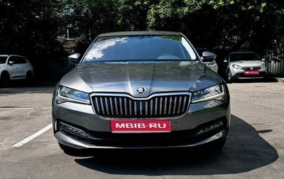 Skoda Superb III рестайлинг, 2022 год, 3 100 000 рублей, 1 фотография