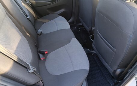 Hyundai Solaris II рестайлинг, 2013 год, 900 000 рублей, 9 фотография