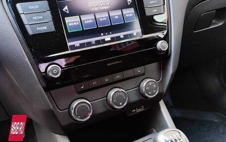 Skoda Octavia, 2020 год, 1 730 000 рублей, 10 фотография