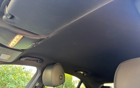 Mercedes-Benz E-Класс, 2019 год, 3 000 000 рублей, 27 фотография