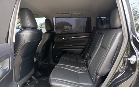 Toyota Highlander III, 2015 год, 2 698 000 рублей, 12 фотография