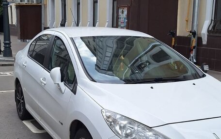 Peugeot 408 I рестайлинг, 2015 год, 650 000 рублей, 10 фотография