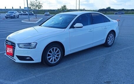 Audi A4, 2012 год, 1 300 000 рублей, 5 фотография