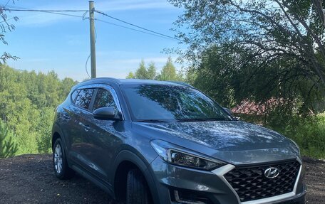 Hyundai Tucson III, 2019 год, 2 315 000 рублей, 2 фотография