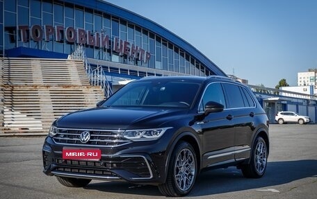 Volkswagen Tiguan II, 2020 год, 4 800 000 рублей, 1 фотография