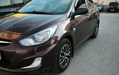 Hyundai Solaris II рестайлинг, 2012 год, 780 000 рублей, 1 фотография