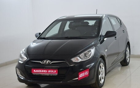 Hyundai Solaris II рестайлинг, 2011 год, 550 000 рублей, 1 фотография