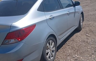 Hyundai Solaris II рестайлинг, 2012 год, 680 000 рублей, 1 фотография