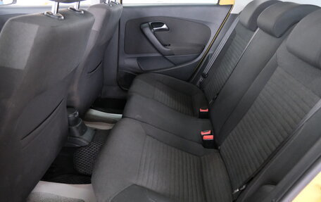 Volkswagen Polo VI (EU Market), 2011 год, 639 000 рублей, 21 фотография