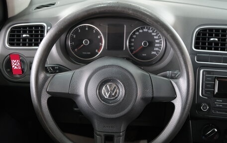 Volkswagen Polo VI (EU Market), 2011 год, 639 000 рублей, 13 фотография