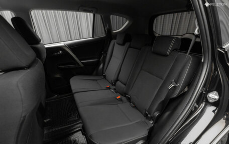 Toyota RAV4, 2017 год, 2 650 000 рублей, 14 фотография