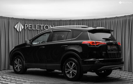Toyota RAV4, 2017 год, 2 650 000 рублей, 5 фотография