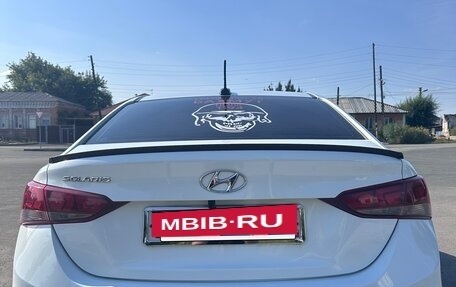 Hyundai Solaris II рестайлинг, 2018 год, 1 045 000 рублей, 3 фотография