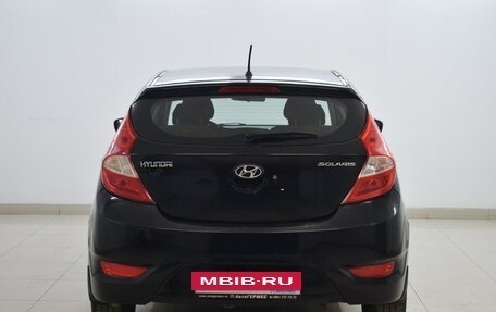 Hyundai Solaris II рестайлинг, 2011 год, 550 000 рублей, 3 фотография