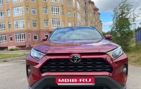 Toyota RAV4, 2020 год, 3 440 000 рублей, 3 фотография