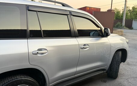 Toyota Land Cruiser 200, 2010 год, 3 550 000 рублей, 5 фотография