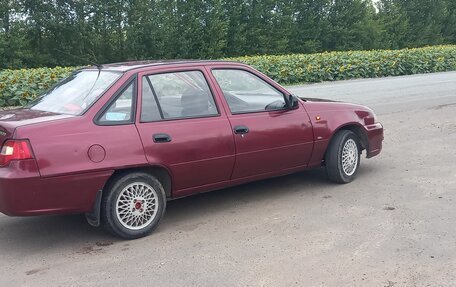 Daewoo Nexia I рестайлинг, 2011 год, 150 000 рублей, 3 фотография