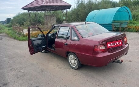 Daewoo Nexia I рестайлинг, 2011 год, 150 000 рублей, 2 фотография