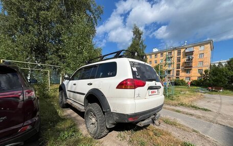 Mitsubishi Pajero Sport II рестайлинг, 2011 год, 800 000 рублей, 3 фотография