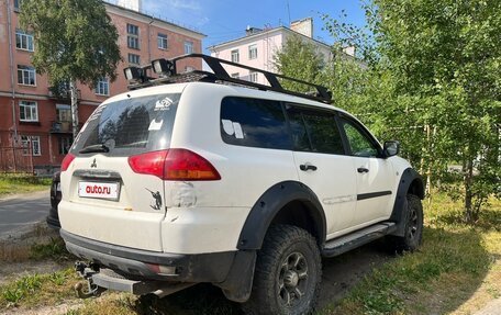 Mitsubishi Pajero Sport II рестайлинг, 2011 год, 800 000 рублей, 2 фотография
