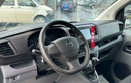 Opel Vivaro, 2021 год, 2 860 000 рублей, 9 фотография