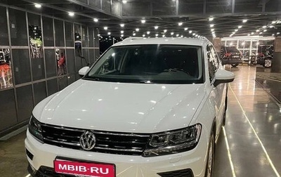Volkswagen Tiguan II, 2017 год, 1 900 000 рублей, 1 фотография