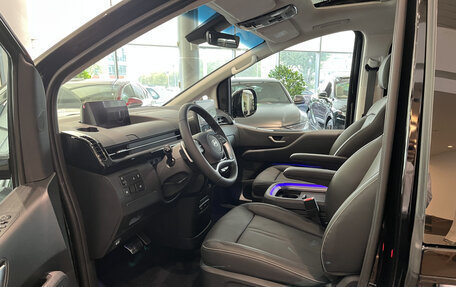 Hyundai Staria, 2025 год, 9 250 000 рублей, 16 фотография