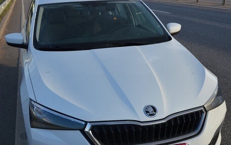 Skoda Rapid II, 2020 год, 1 200 000 рублей, 2 фотография