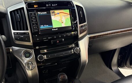 Toyota Land Cruiser 200, 2014 год, 4 499 000 рублей, 12 фотография