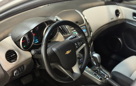 Chevrolet Cruze II, 2014 год, 1 119 000 рублей, 8 фотография