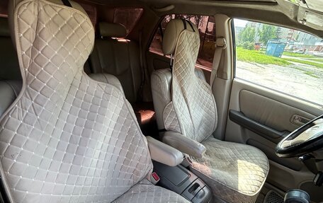 Lexus RX IV рестайлинг, 1999 год, 600 000 рублей, 9 фотография