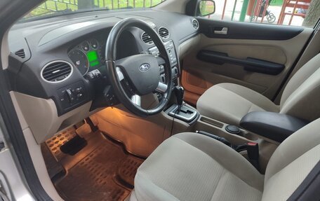 Ford Focus II рестайлинг, 2006 год, 700 000 рублей, 2 фотография
