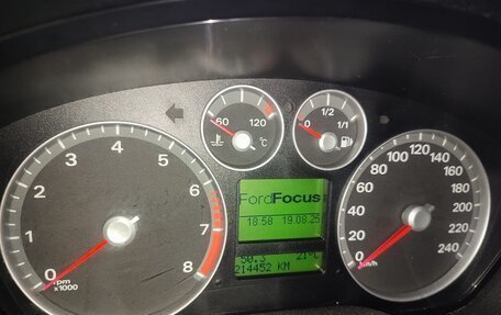Ford Focus II рестайлинг, 2006 год, 700 000 рублей, 13 фотография