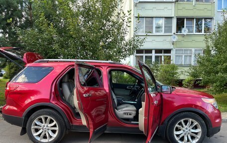 Ford Explorer VI, 2012 год, 1 500 000 рублей, 14 фотография