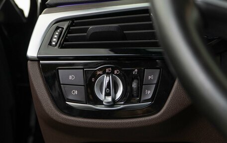 BMW 5 серия, 2018 год, 3 789 659 рублей, 19 фотография