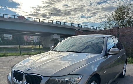 BMW 3 серия, 2009 год, 1 350 000 рублей, 1 фотография