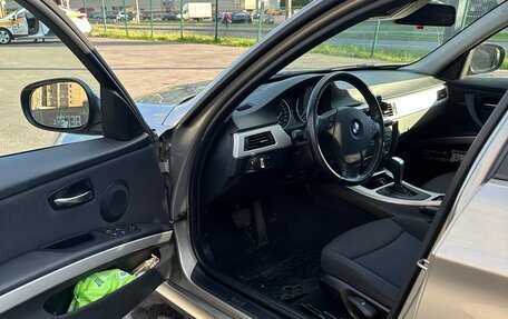 BMW 3 серия, 2009 год, 1 350 000 рублей, 14 фотография