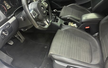 Volkswagen Scirocco III рестайлинг, 2011 год, 1 100 000 рублей, 22 фотография